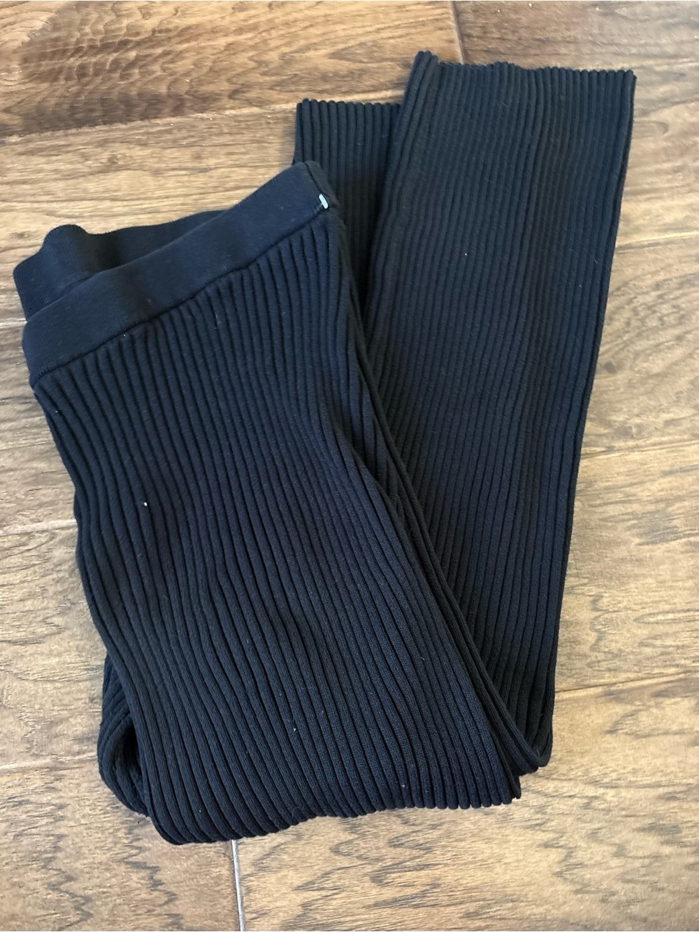 GAP Maternity Black Ribbed Knit Leggings